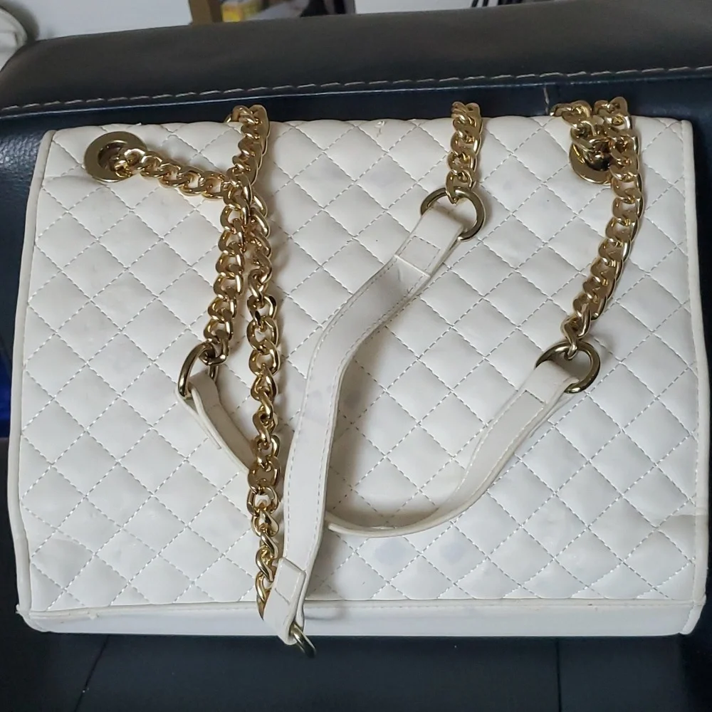 Guess bag - Picture 2 of 3